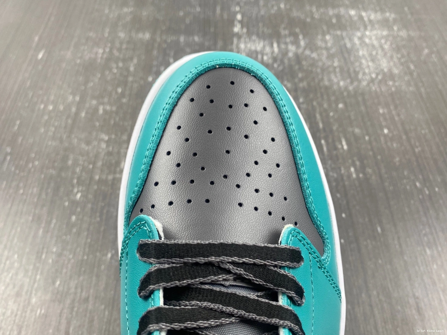 Jordan FZ3248-001 Golf Low Air 